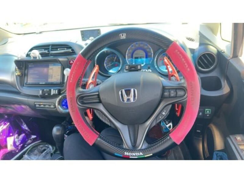 FIT HYBRID