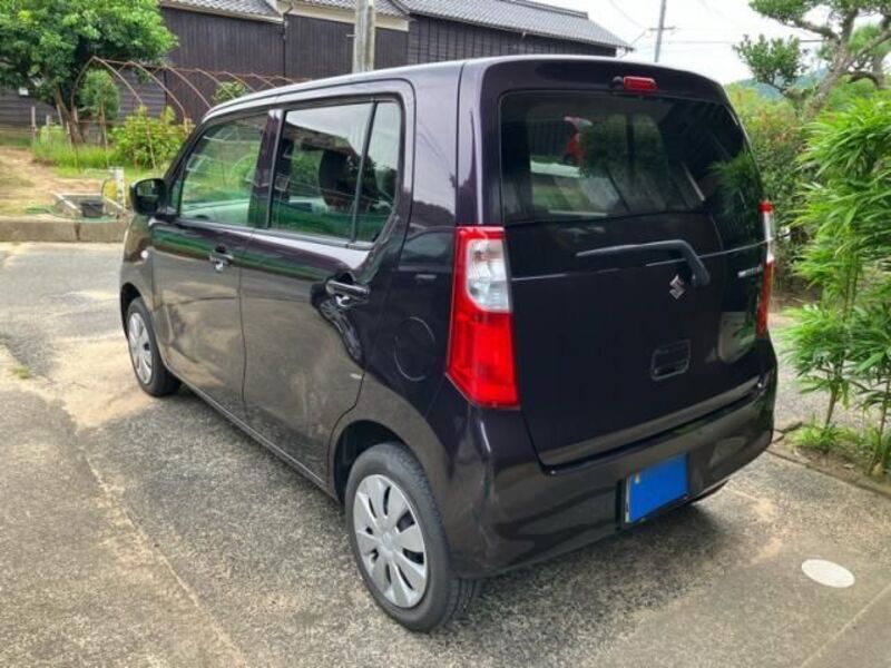 WAGON R