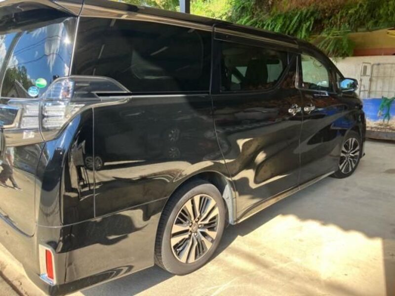VELLFIRE