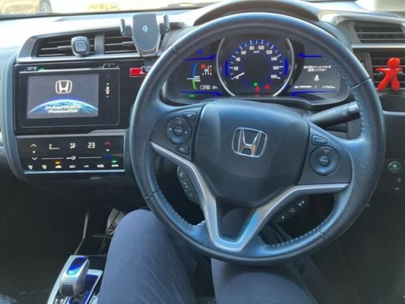 FIT HYBRID