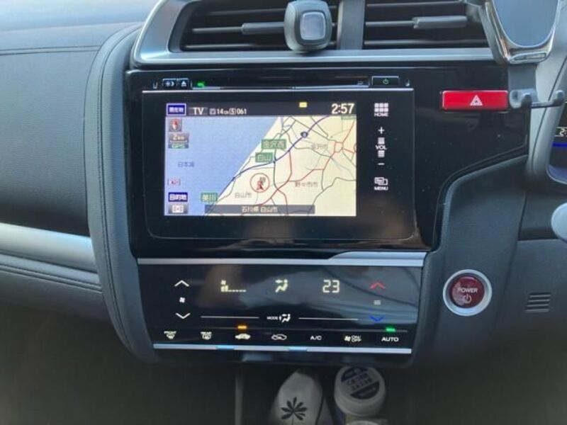 FIT HYBRID