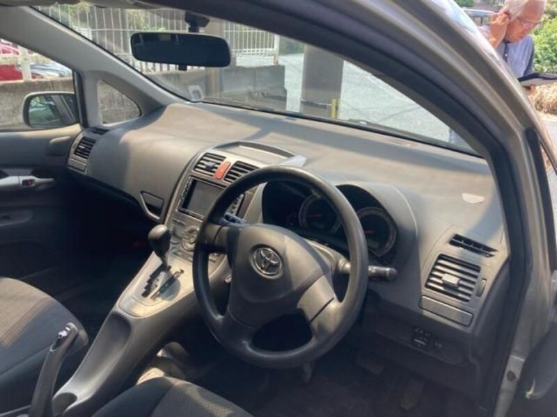 AURIS