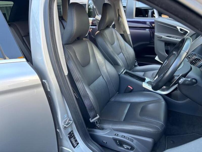 XC60