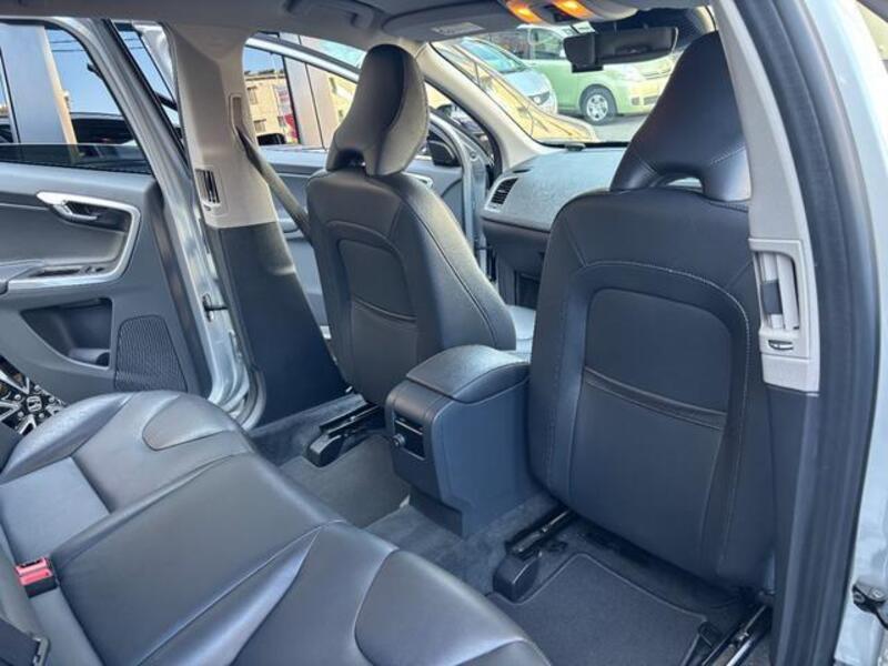 XC60