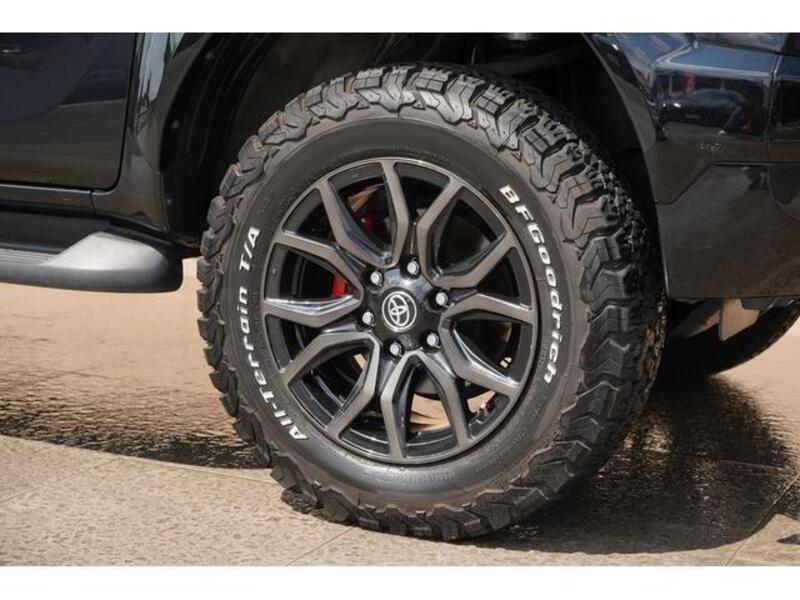 HILUX