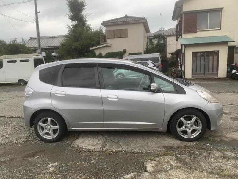 FIT HYBRID