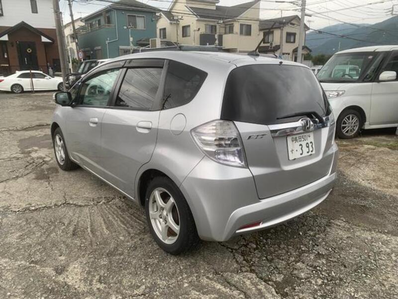 FIT HYBRID