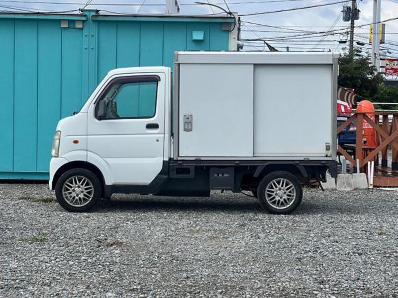CARRY TRUCK