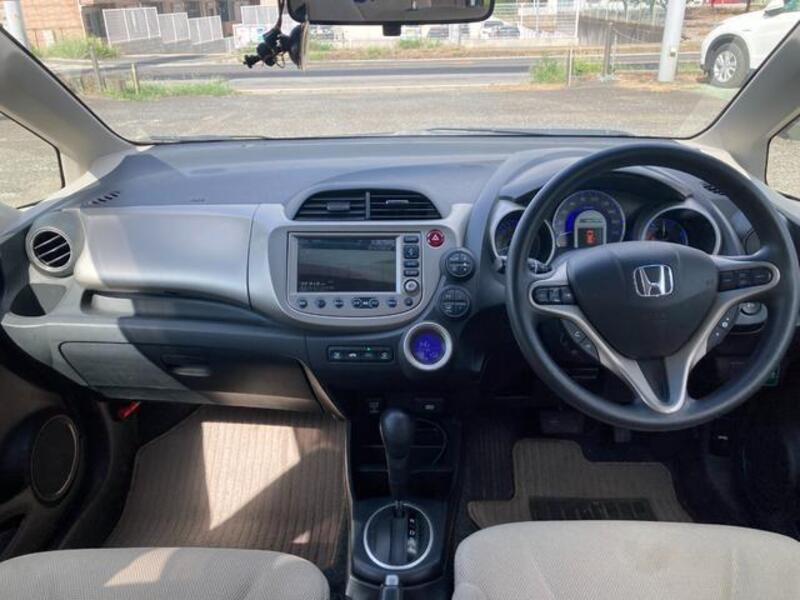 FIT HYBRID
