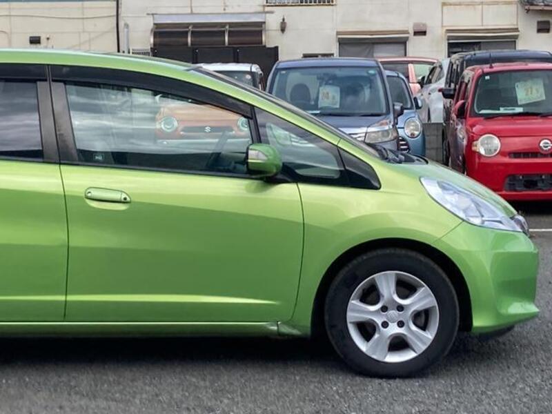 FIT HYBRID