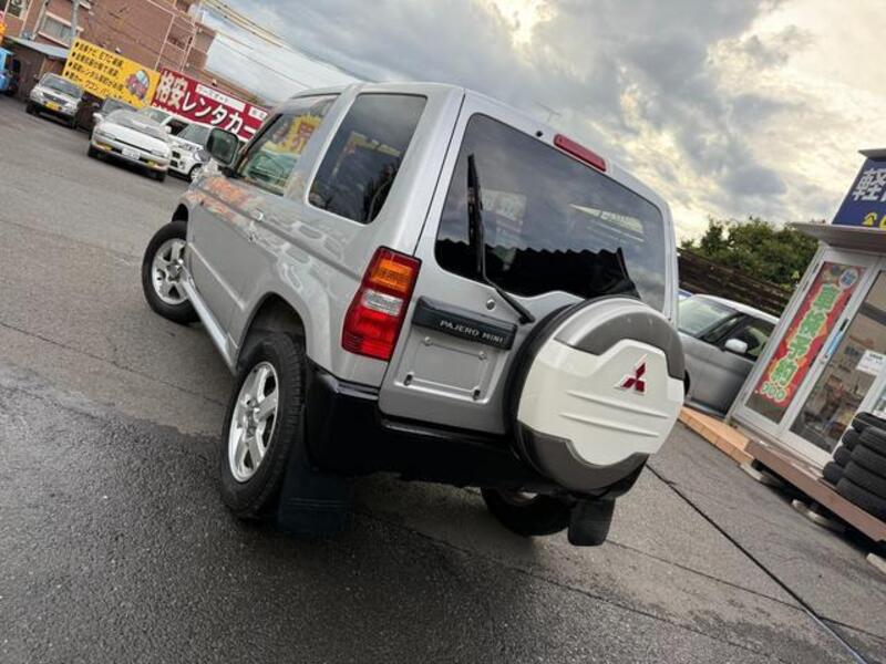 PAJERO MINI