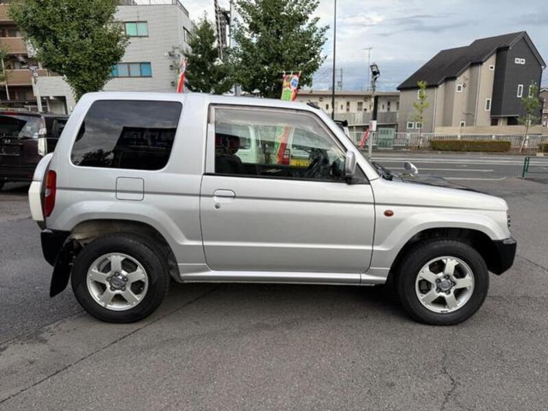PAJERO MINI