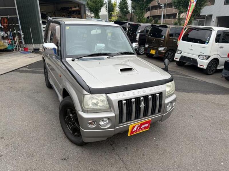 PAJERO MINI