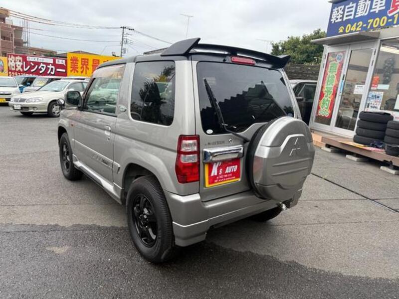 PAJERO MINI