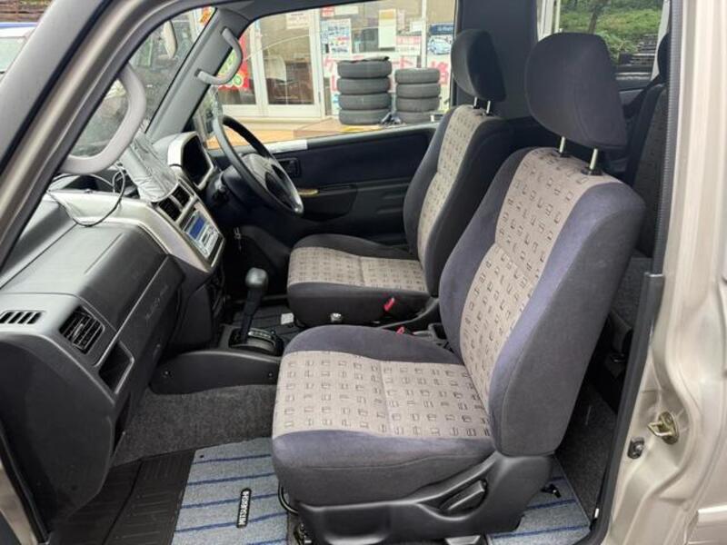 PAJERO MINI