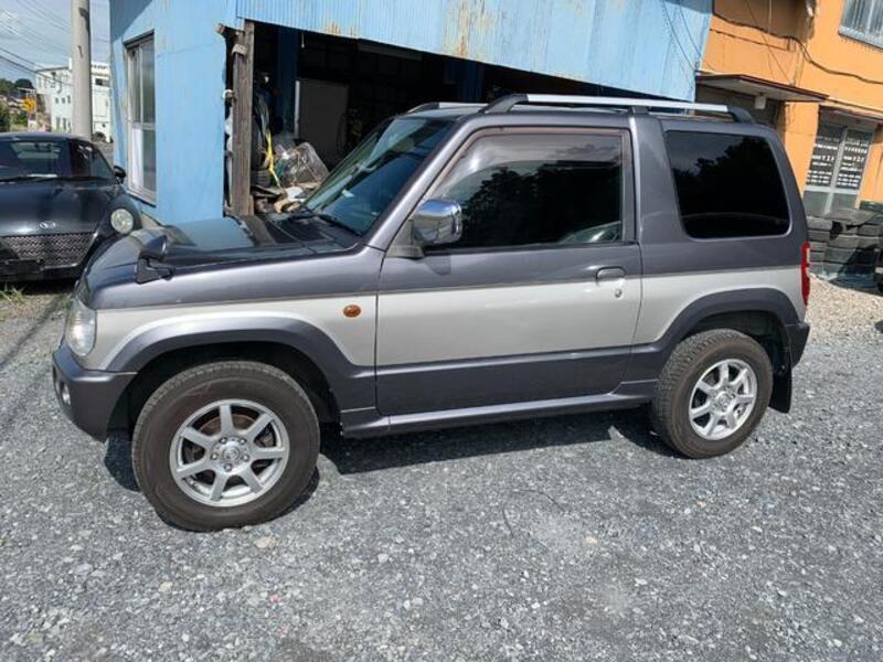 PAJERO MINI