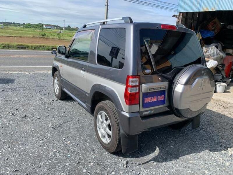 PAJERO MINI