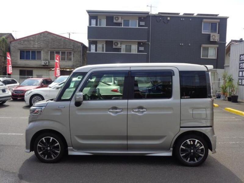 SPACIA CUSTOM