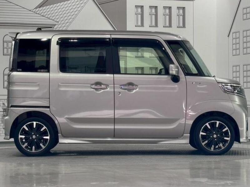 SPACIA CUSTOM