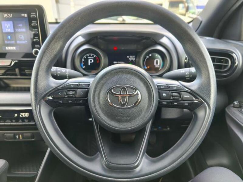 YARIS