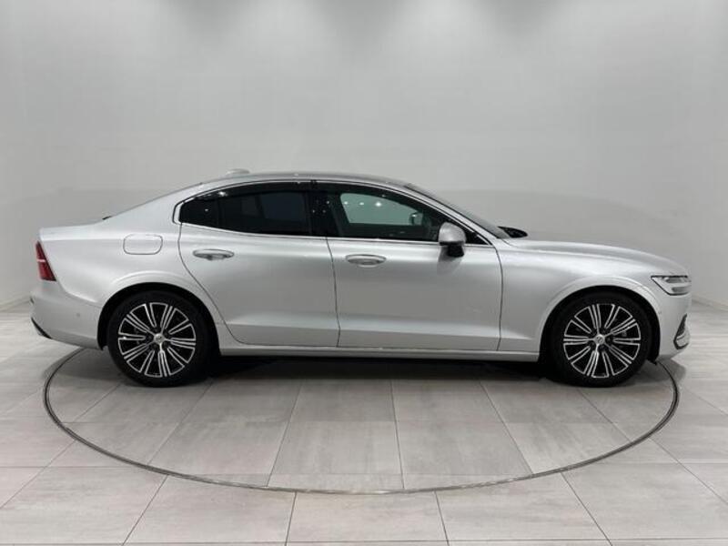 S60