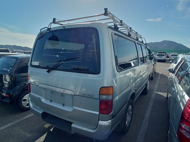 HIACE VAN