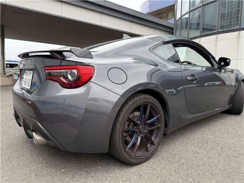 86