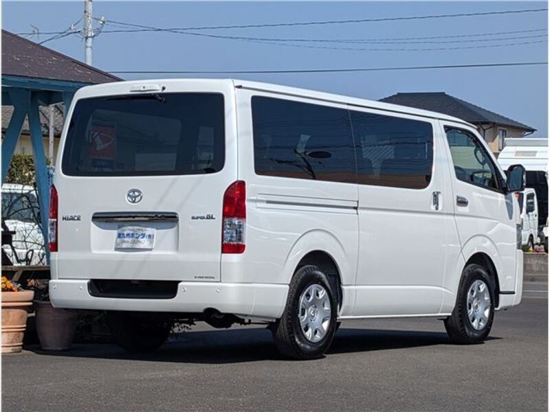 HIACE