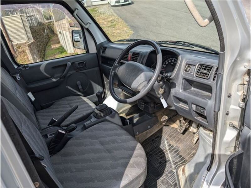 CARRY TRUCK