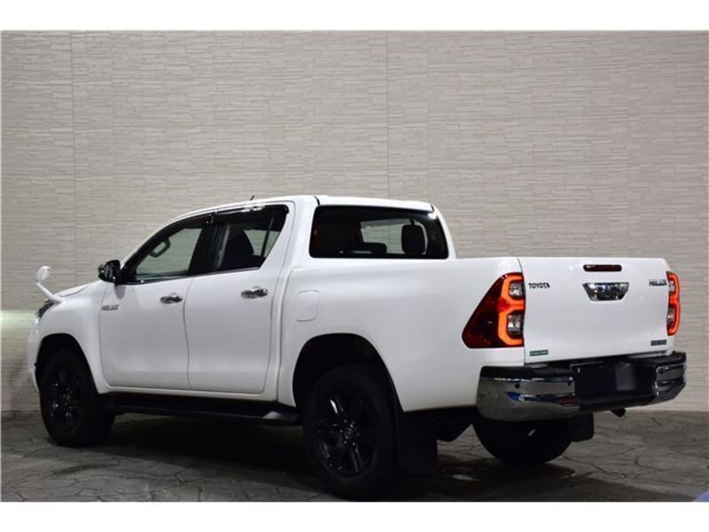 HILUX