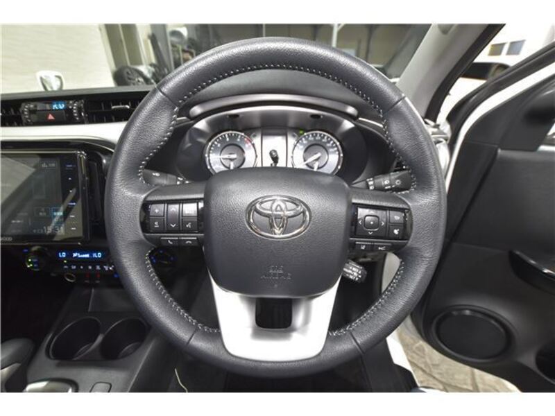 HILUX