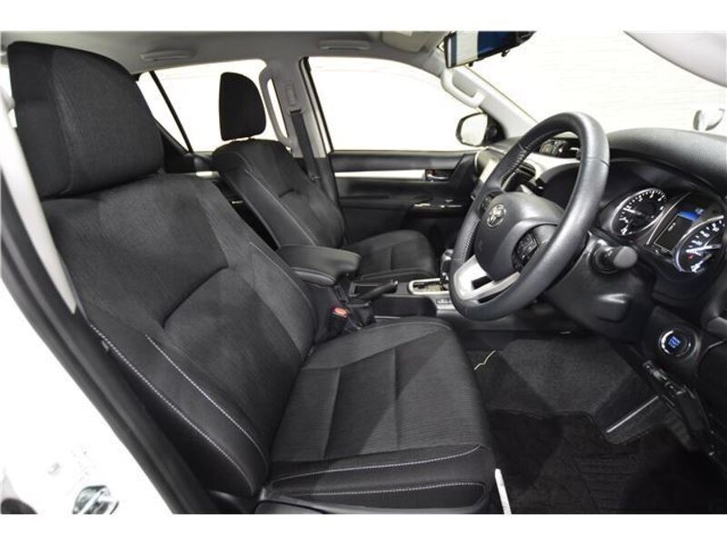 HILUX