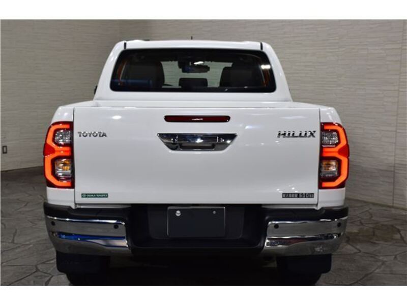 HILUX