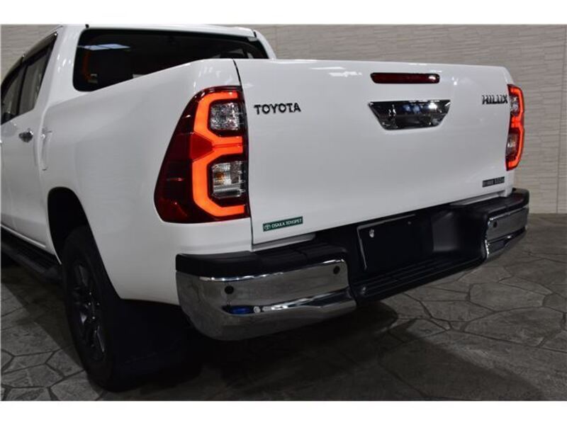 HILUX