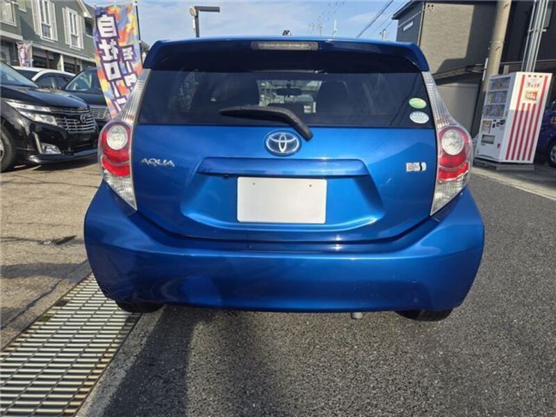 AQUA