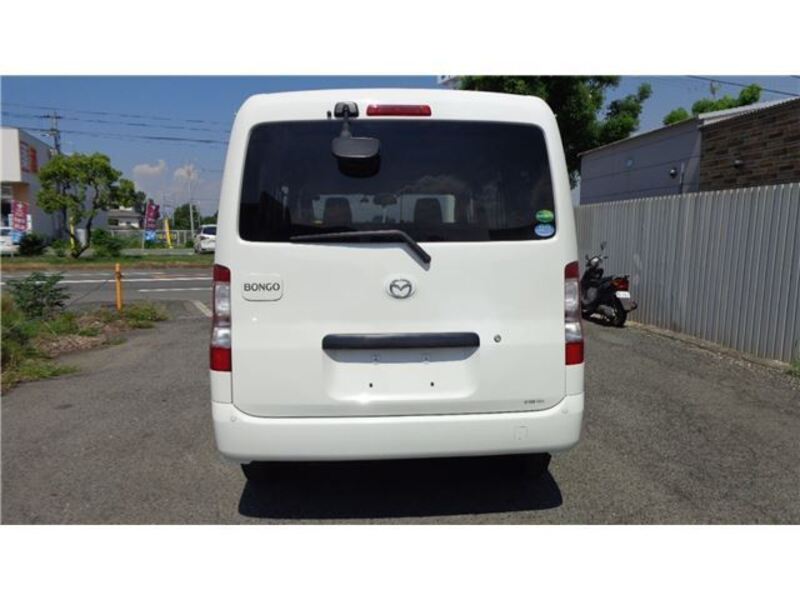 BONGO VAN