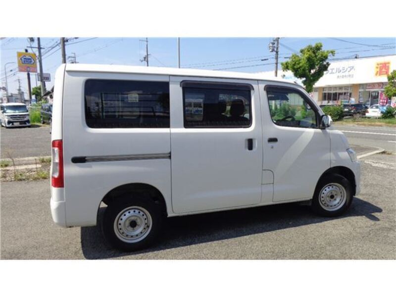 BONGO VAN