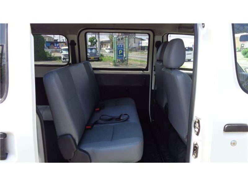 BONGO VAN