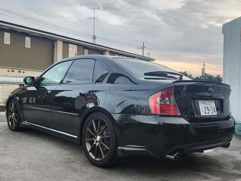 LEGACY B4