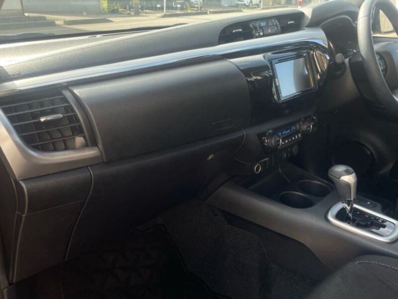 HILUX