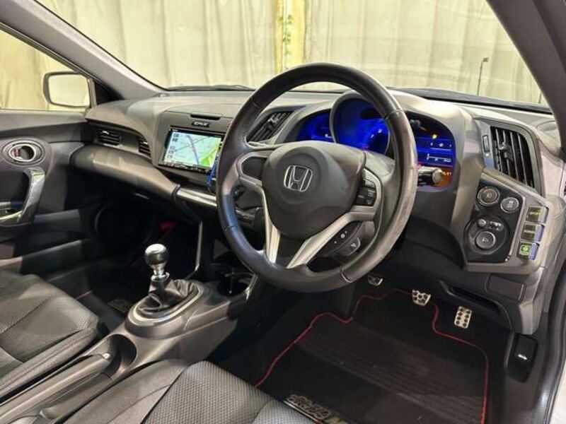 CR-Z