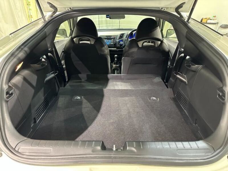 CR-Z
