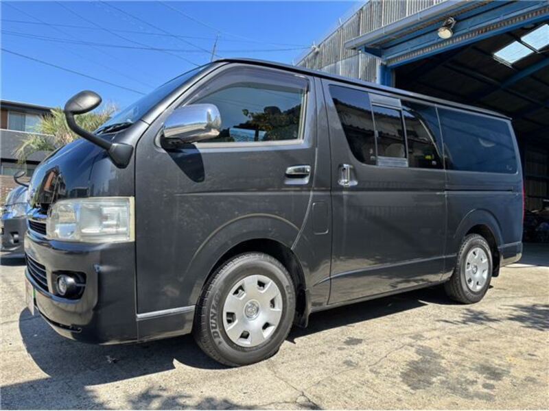 HIACE VAN