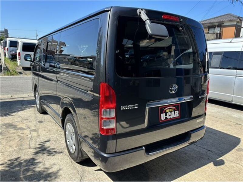 HIACE VAN