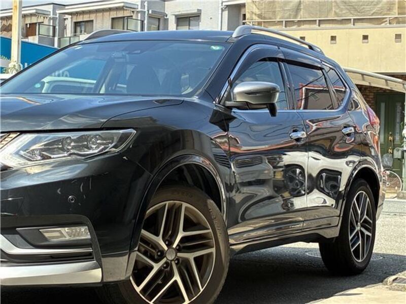 X-TRAIL