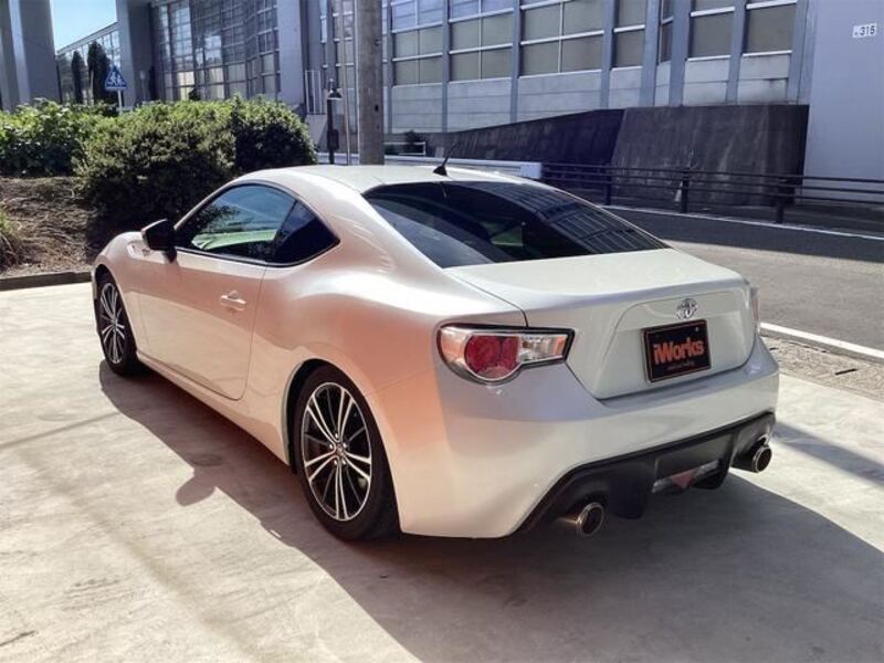 86