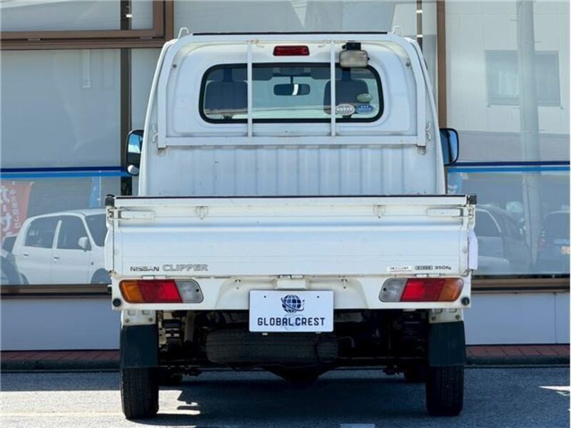 CLIPPER TRUCK