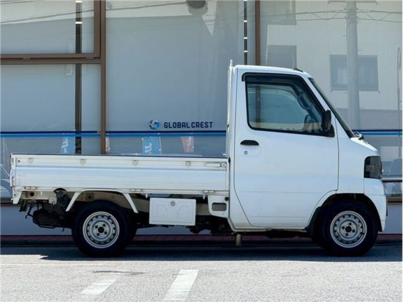 CLIPPER TRUCK