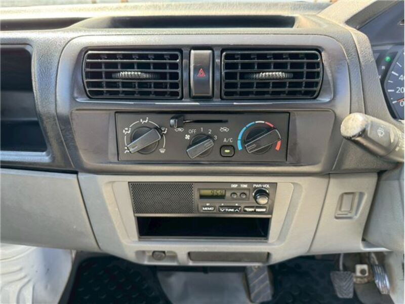 CLIPPER TRUCK