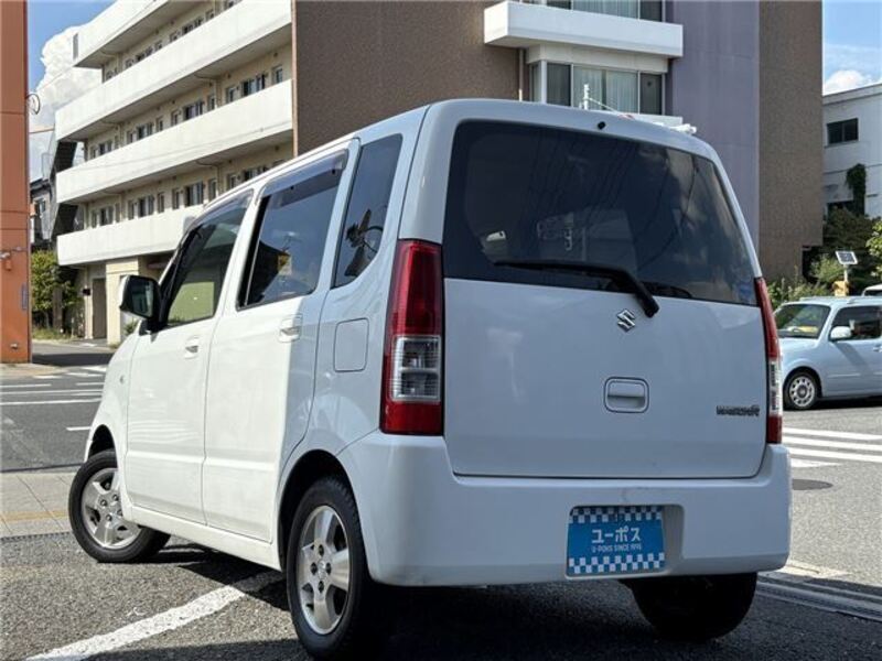 WAGON R